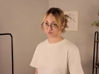 cheryl-johnson's Live Sex Cam Show