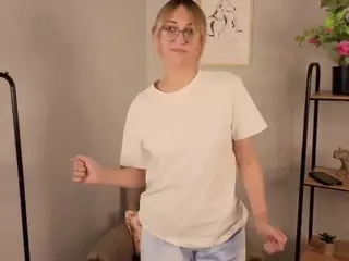 cheryl-johnson's Live Sex Cam Show
