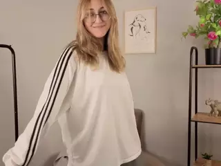 cheryl-johnson's Live Sex Cam Show