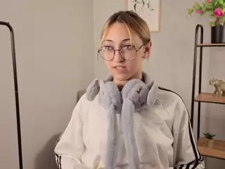 cheryl-johnson's Live Sex Cam Show
