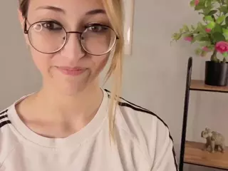 cheryl-johnson's Live Sex Cam Show