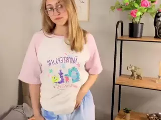 cheryl-johnson's Live Sex Cam Show