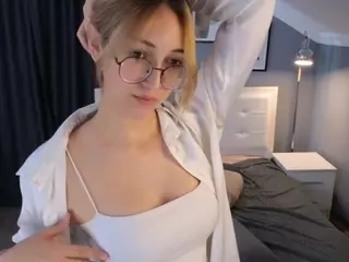 cheryl-johnson's Live Sex Cam Show