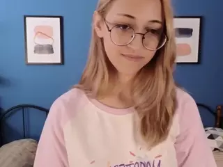 cheryl-johnson's Live Sex Cam Show