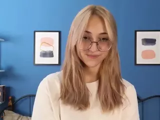 cheryl-johnson's Live Sex Cam Show