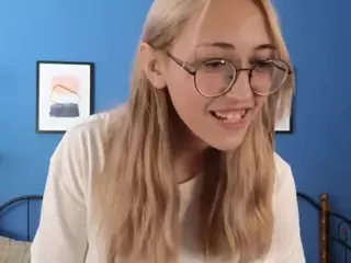 cheryl-johnson's Live Sex Cam Show