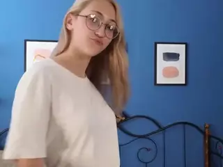cheryl-johnson's Live Sex Cam Show