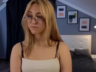 cheryl-johnson's Live Sex Cam Show