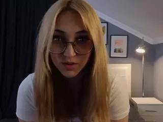 cheryl-johnson's Live Sex Cam Show