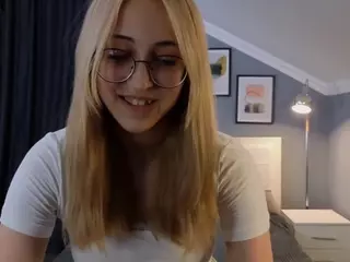 cheryl-johnson's Live Sex Cam Show