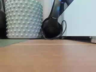 Kittymoores's Live Sex Cam Show