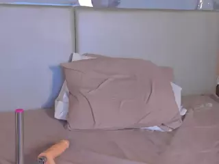 Megan Charles's Live Sex Cam Show