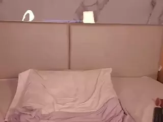 Megan Charles's Live Sex Cam Show