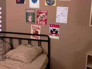 rebecca-jones's Live Sex Cam Show