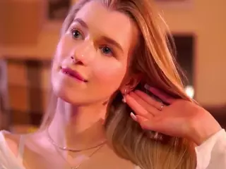 AinsleyBrainard's Live Sex Cam Show