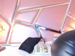 Ariana-Velvet's Live Sex Cam Show