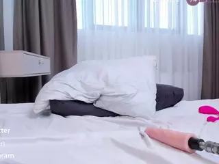 Scarlet's Live Sex Cam Show