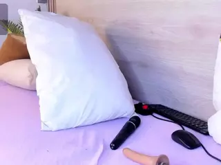 DakotaGloss's Live Sex Cam Show