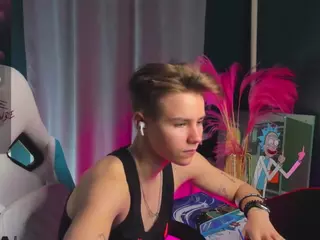 Jean-Wilsons's Live Sex Cam Show