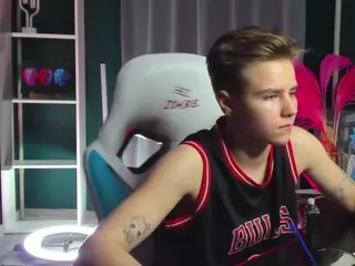 Jean-Wilsons's Live Sex Cam Show