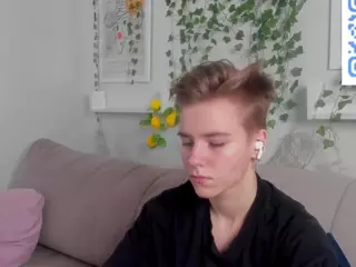 Jean-Wilsons's Live Sex Cam Show