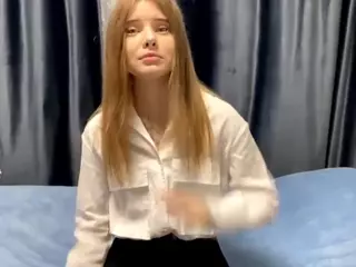 Karolina's Live Sex Cam Show