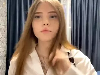 Karolina's Live Sex Cam Show
