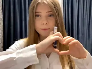 Karolina's Live Sex Cam Show