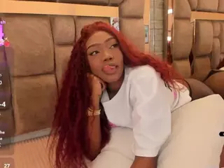 Lilian-Starfire's Live Sex Cam Show