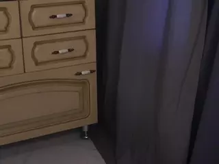 LilianBlow's Live Sex Cam Show