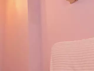 MaeBrowning's Live Sex Cam Show