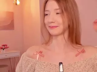 MaeBrowning's Live Sex Cam Show