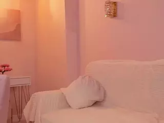 MaeBrowning's Live Sex Cam Show