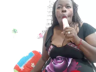 PANTERAVAGINA's Live Sex Cam Show