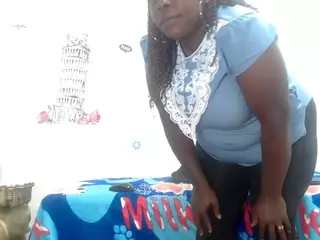 PANTERAVAGINA's Live Sex Cam Show