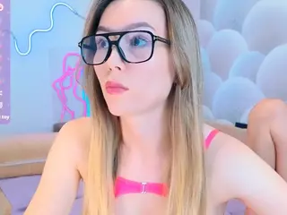 SnikersLike's Live Sex Cam Show