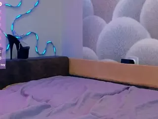 SnikersLike's Live Sex Cam Show