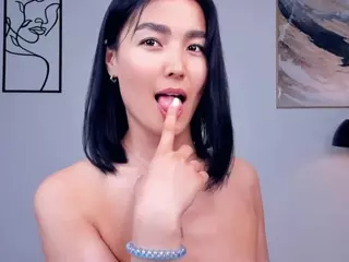 SueKotara's Live Sex Cam Show