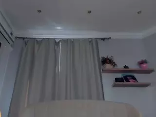 SueKotara's Live Sex Cam Show