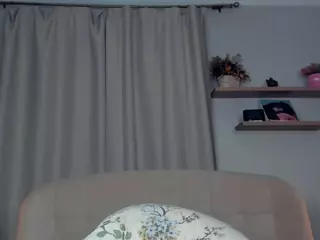 SueKotara's Live Sex Cam Show