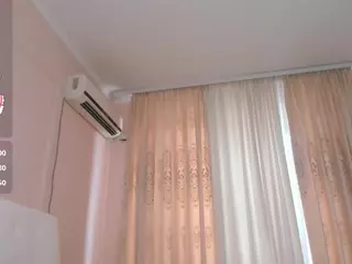 ZiraSwan's Live Sex Cam Show