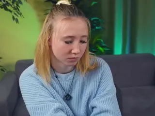 LinetteDaines's Live Sex Cam Show