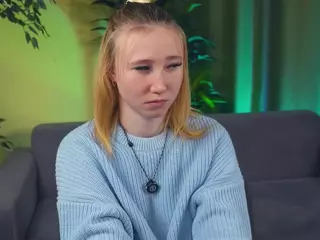 LinetteDaines's Live Sex Cam Show