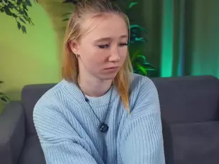 LinetteDaines's Live Sex Cam Show
