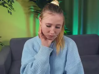 LinetteDaines's Live Sex Cam Show