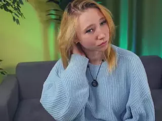 LinetteDaines's Live Sex Cam Show