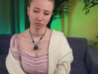 LinetteDaines's Live Sex Cam Show