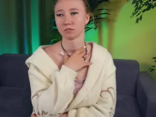 LinetteDaines's Live Sex Cam Show