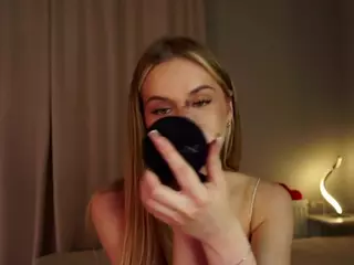 LornaAcors's Live Sex Cam Show