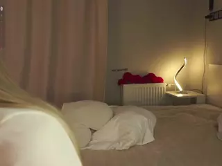LornaAcors's Live Sex Cam Show